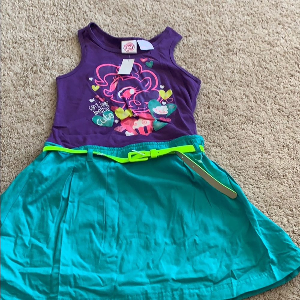 Cute summery dress with belt